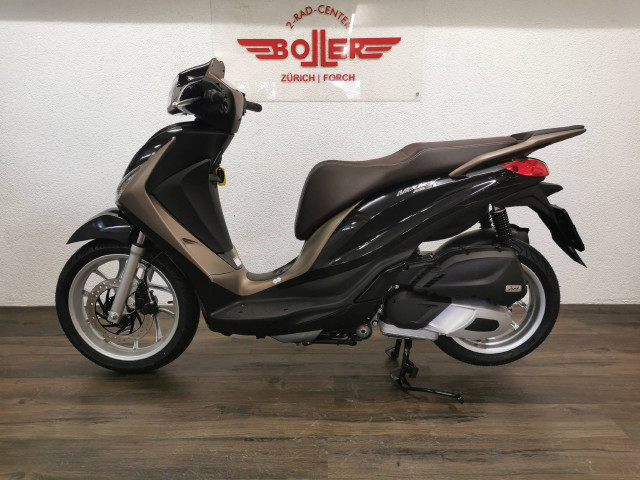 PIAGGIO Medley 125 Scooter Modello dimostrativo