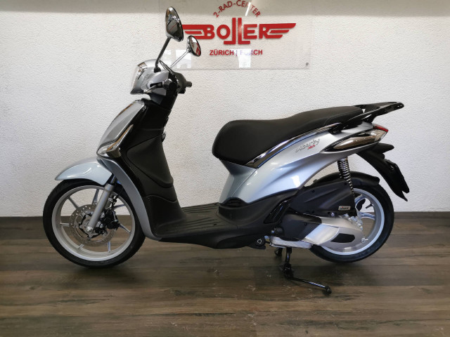 PIAGGIO Liberty 125 Scooter Moto nuova