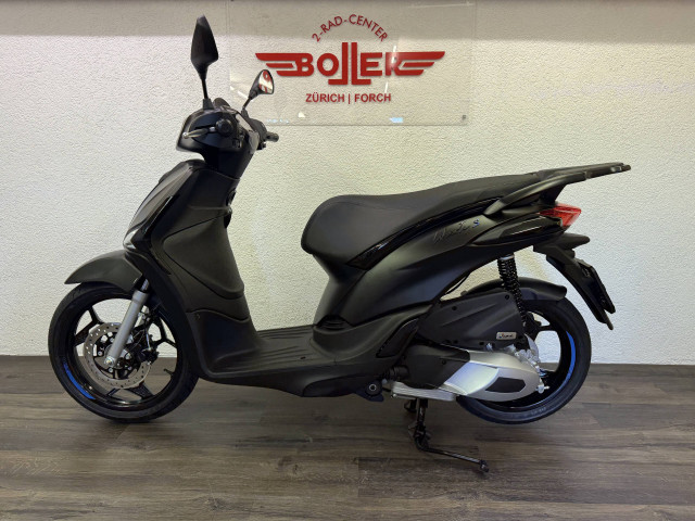 PIAGGIO Liberty 125 Roller Neufahrzeug