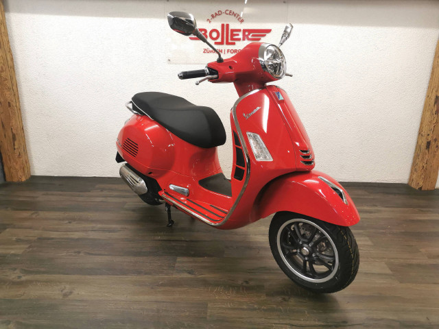 PIAGGIO Vespa GTS 125 Roller Vorführfahrzeug