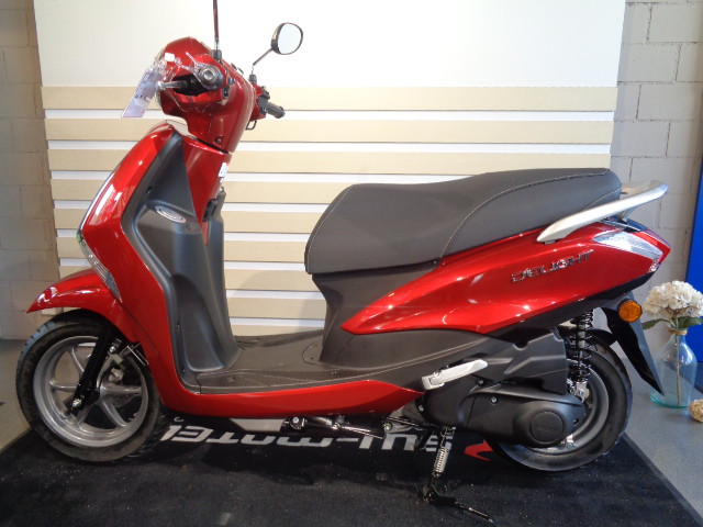 YAMAHA LTS 125 Delight Scooter Moto neuve