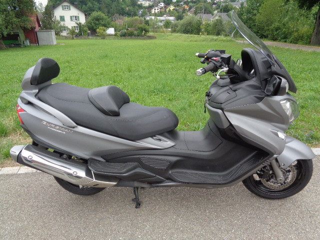 SUZUKI AN 650 Burgman ZA L8 Roller Occasion