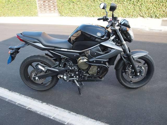 YAMAHA XJ 6 N Naked Vorführfahrzeug