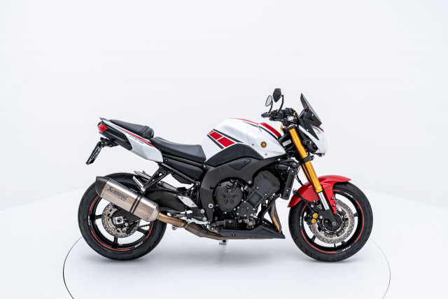 YAMAHA FZ 8 N Naked Occasion