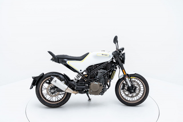 HUSQVARNA Vitpilen 401 Naked Occasion