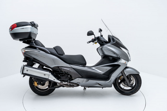 HONDA SW-T 600 Roller Occasion