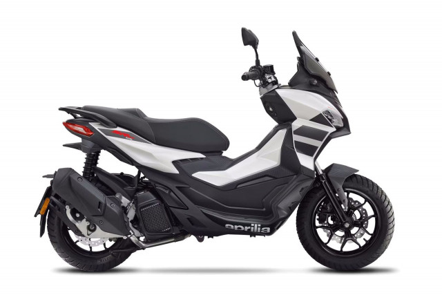 APRILIA SR GT 125 Roller Neufahrzeug