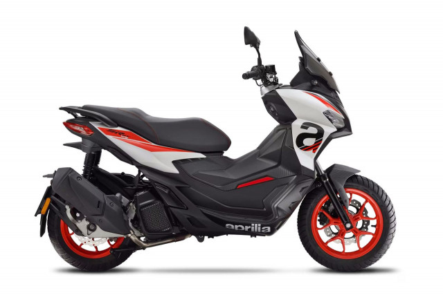 APRILIA SR GT 125 Roller Neufahrzeug