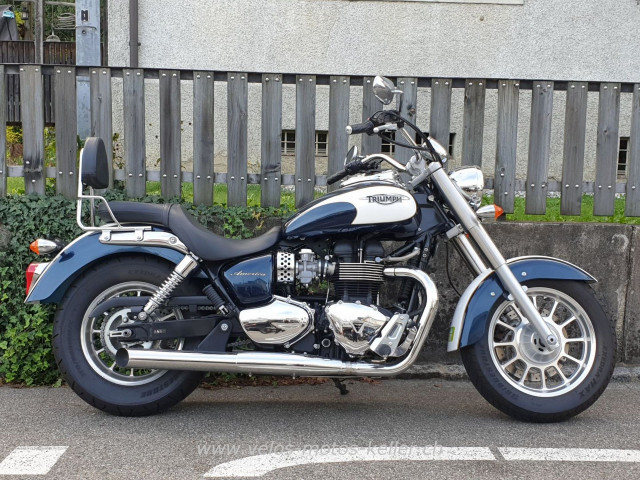 TRIUMPH America 900 Custom Usato