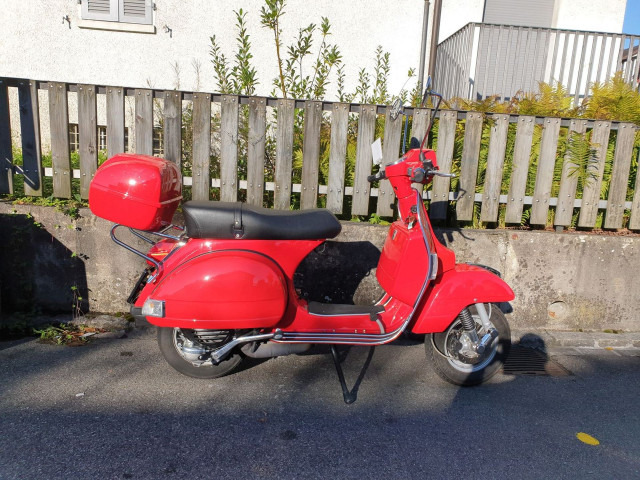 PIAGGIO Vespa PX 125 Roller Occasion