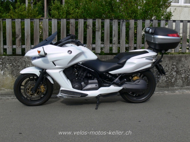 HONDA NSA 700 A DN-01 Touring Occasion