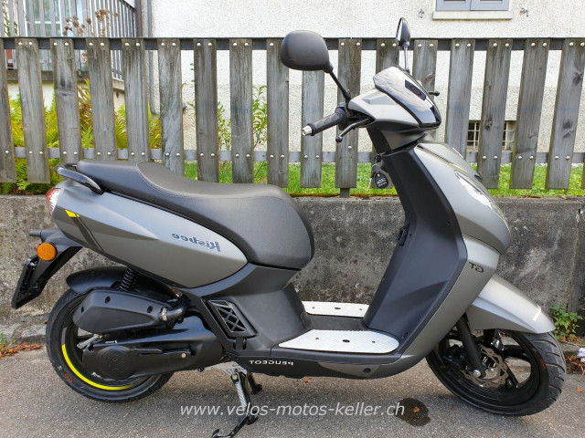 Buying a motorcycle: PEUGEOT Kisbee 50 used motorbikes for sale