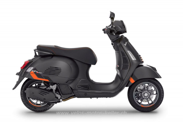 PIAGGIO Vespa GTS 125 Roller Neufahrzeug