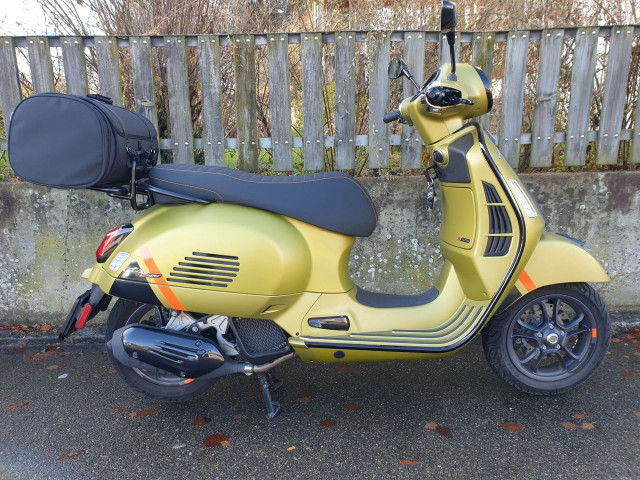 PIAGGIO Vespa GTS 125 Roller Occasion