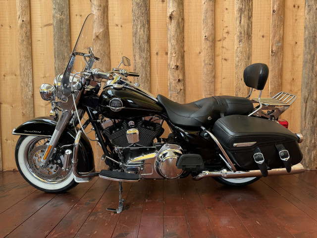 HARLEY-DAVIDSON FLHRC 1584 Road King Classic Touring Usato