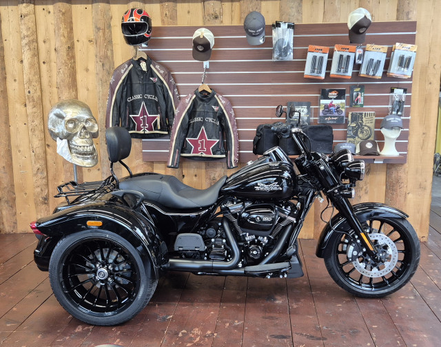 HARLEY-DAVIDSON FLRT 1868 Freewheeler 114 Trike Occasion