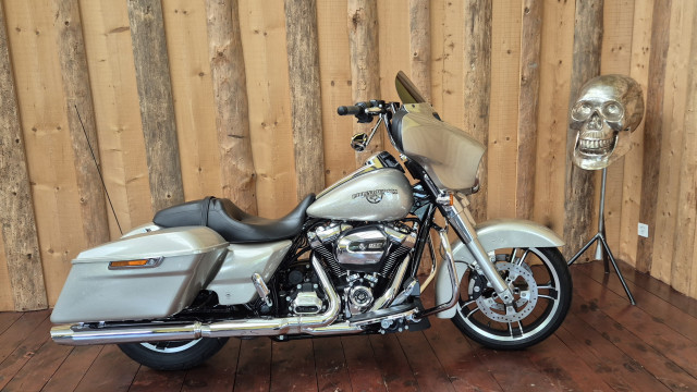 HARLEY-DAVIDSON FLHX 1745 Street Glide 107 Touring Occasion HARLEY-DAVIDSON FLHX 1745 Street Glide 107 Touring Occasion