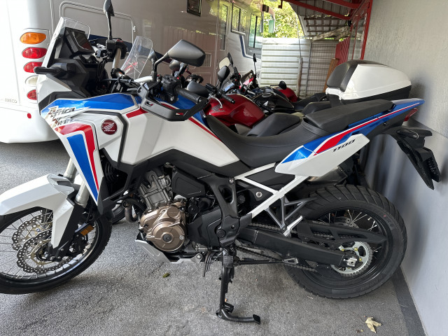 HONDA CRF 1100 L Africa Twin DCT Tricolor Enduro Occasion