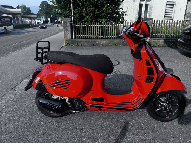 PIAGGIO Vespa GTS 125 Touring Roller Occasion