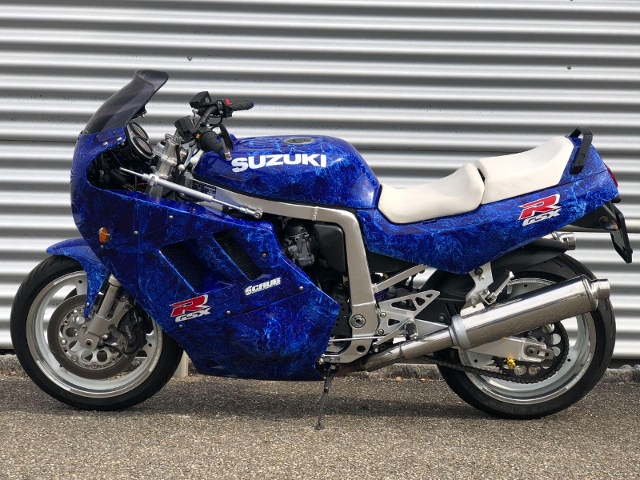 Motorrad kaufen: SUZUKI GSX-R 1100 Motorräder und Roller zu verkaufen