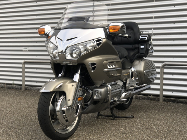 HONDA GL 1800 Gold Wing Touring Usato