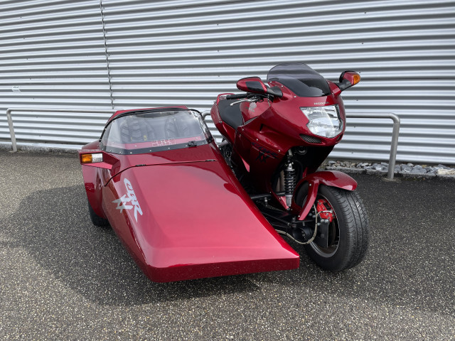 HONDA CBR 1100 XX Blackbird Sport Usato