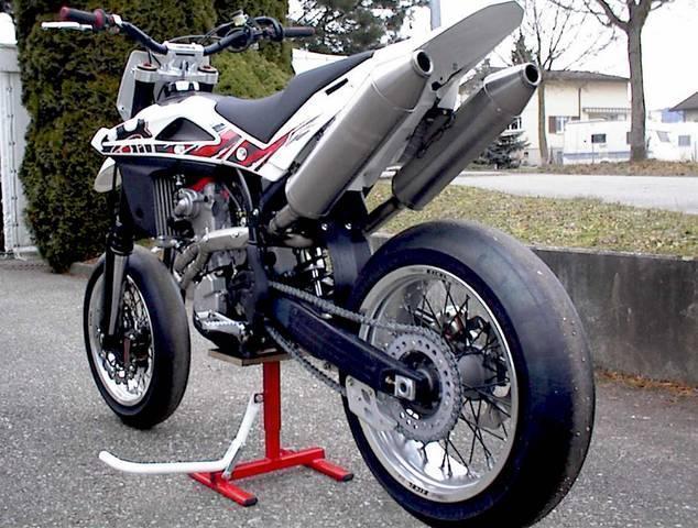 HUSQVARNA SM 570 R Supermoto Modello dimostrativo