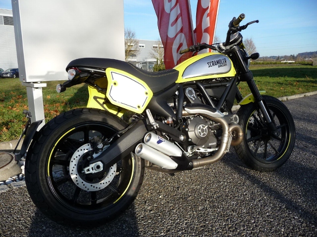 DUCATI Scrambler 803 Icon Retro Neufahrzeug