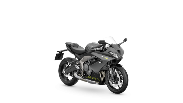 TRIUMPH Daytona 660 Sport Used